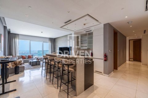 Apartment til leje i Jumeirah Beach Residence, Dubai, UAE 2 soveværelser, 179.3 kvm № 746606 - foto 9