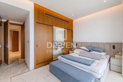 Apartment til leje i Jumeirah Beach Residence, Dubai, UAE 2 soveværelser, 179.3 kvm № 746606 - foto 12