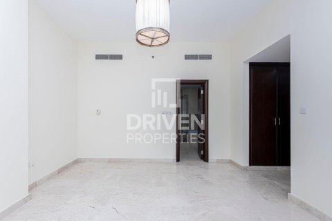 Apartament de închiriat în Dubai Marina, Dubai, EAU 3 dormitoare, 285.77 mp.  №746605 - poză 6