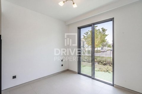 Vilë në Tilal Al Ghaf, Dubai, Emiratet e Bashkuara Arabe 4 dhoma gjumi, 404.96 m2. № 767457 - Foto 9