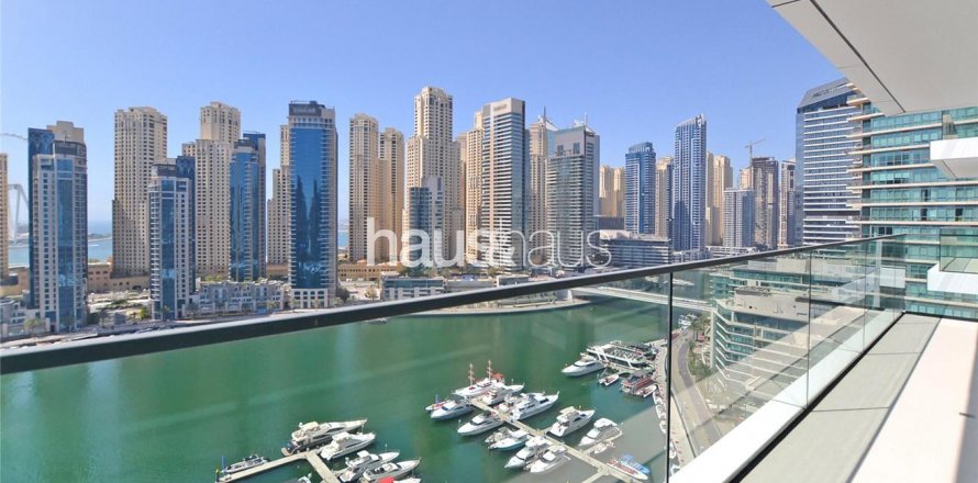 Appartamento a Dubai Marina, Dubai, EAU 3 camere da letto, 154 mq. № 626974
