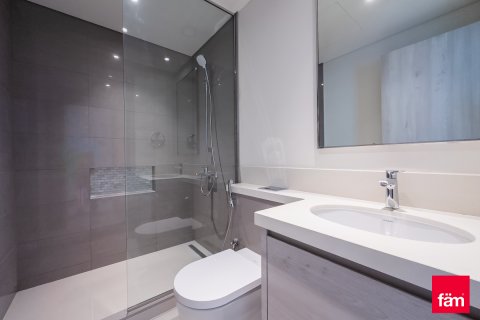 Apartment in Dubai, UAE 3 bedrooms, 175.6 sq.m. № 348172 - photo 17