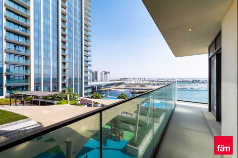 Apartment in Dubai, UAE 3 bedrooms, 175.6 sq.m. № 348172 - photo 20