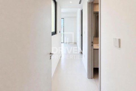 Villa te huur in Arabian Ranches 3, Dubai, VAE 3 slaapkamers, 127.56 vr.m., nr 745103 - foto 6
