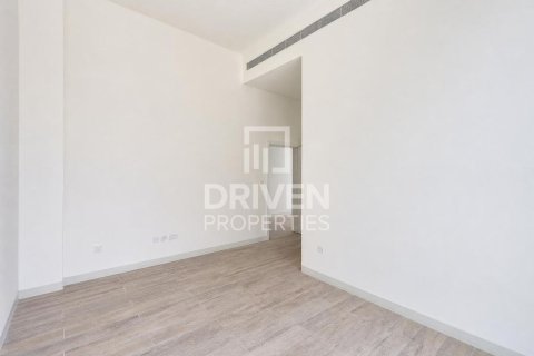 Vila v Nadd Al Sheba, Dubai, SAE 5 ložnice, 788.47 m² Č.: 745104 - fotografie 8