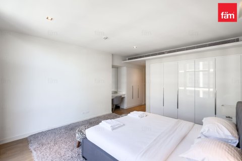 Apartament de închiriat în City Walk, Dubai, EAU 2 dormitoare, 177.4 mp.  №703602 - poză 9