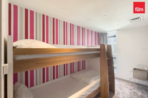 Apartament de închiriat în City Walk, Dubai, EAU 2 dormitoare, 177.4 mp.  №703602 - poză 17