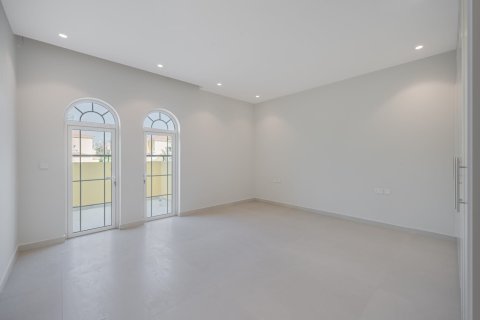 فيلا للإيجار في Jumeirah Park، دبي، الإمارات العربية المتحدة 5 غرفة نوم ، 762 متر مربع ، رقم 705542 - صورة 3