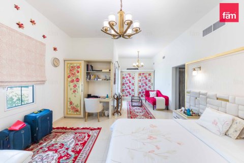 Müüa villa asukohaga Dubai, AÜE: 5 magamistoaga, 613.2 m² Nr 769258 - pilt 20