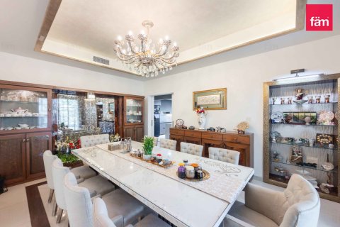 Müüa villa asukohaga Dubai, AÜE: 5 magamistoaga, 613.2 m² Nr 769258 - pilt 5