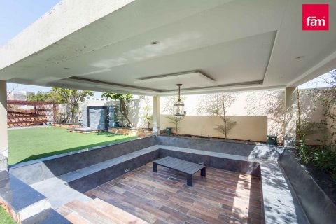 Müüa villa asukohaga Dubai, AÜE: 5 magamistoaga, 613.2 m² Nr 769258 - pilt 28