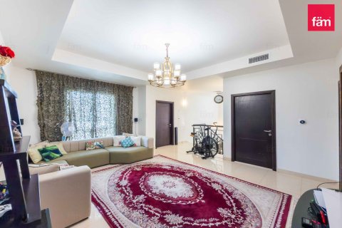 Müüa villa asukohaga Dubai, AÜE: 5 magamistoaga, 613.2 m² Nr 769258 - pilt 9