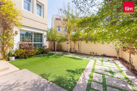 Müüa villa asukohaga Dubai, AÜE: 5 magamistoaga, 613.2 m² Nr 769258 - pilt 27