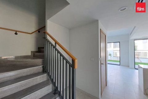 Řadový dům v Dubai, SAE 4 ložnice, 244.6 m² Č.: 769296 - fotografie 11