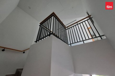 Řadový dům v Dubai, SAE 4 ložnice, 244.6 m² Č.: 769296 - fotografie 8