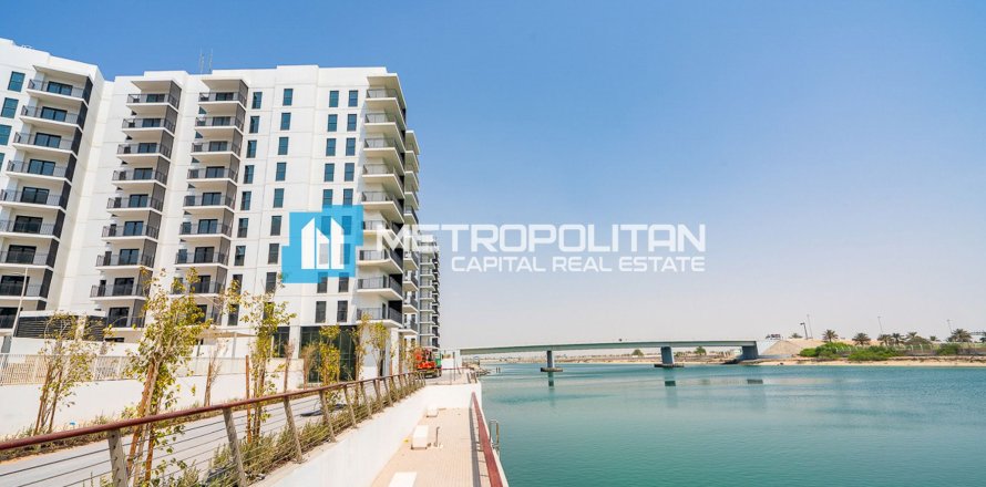 Квартира на Остров Яс, Абу-Даби, ОАЭ 3 спальни, 130м2 № 679720