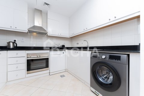Lägenhet till försäljning i Dubai Marina, Dubai, UAE 1 sovrum, 98 kvm Nr. 719210 - fotografi 5