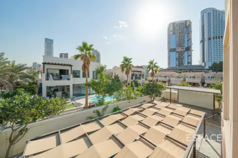 Villa in Jumeirah Village Triangle, Dubai, UAE 3 bedrooms, 362 sq.m. № 737809 - photo 18