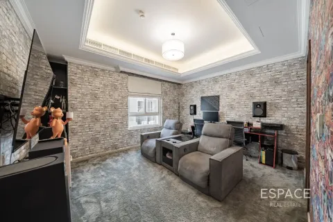 Müüa villa asukohaga Al Furjan, Dubai, AÜE: 4 magamistoaga, 378 m² Nr 737811 - pilt 14