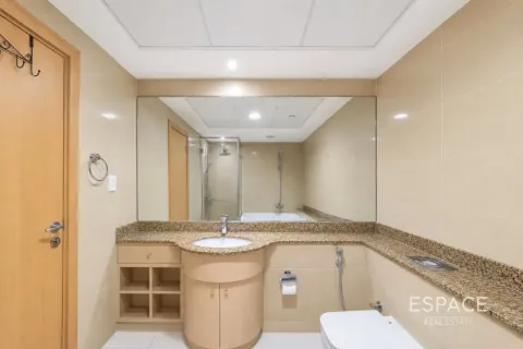 Apartmen di Dubai Marina, UAE 3 bilik tidur, 238 meter persegi № 737808 - foto 11