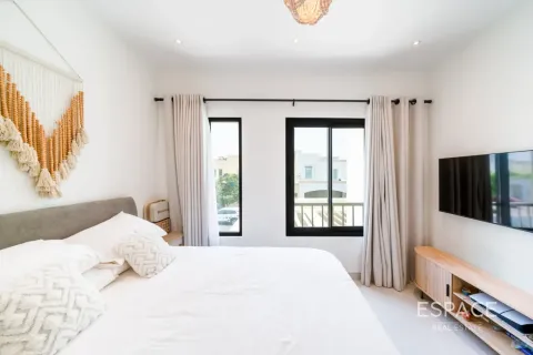 Müüa villa asukohaga The Springs, Dubai, AÜE: 3 magamistoaga, 281 m² Nr 737813 - pilt 14
