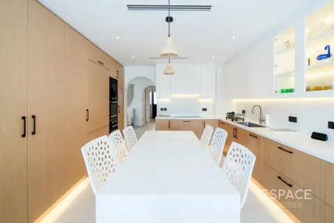 Müüa villa asukohaga The Springs, Dubai, AÜE: 3 magamistoaga, 281 m² Nr 737813 - pilt 5