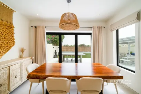 Müüa villa asukohaga The Springs, Dubai, AÜE: 3 magamistoaga, 281 m² Nr 737813 - pilt 4