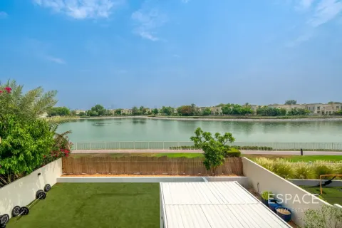 Villa asukohaga The Springs, Dubai, AÜE: 3 magamistoaga, 281 m² Nr 737813