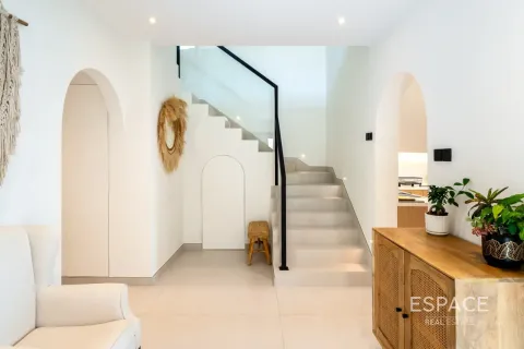 Müüa villa asukohaga The Springs, Dubai, AÜE: 3 magamistoaga, 281 m² Nr 737813 - pilt 9