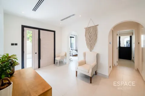 Müüa villa asukohaga The Springs, Dubai, AÜE: 3 magamistoaga, 281 m² Nr 737813 - pilt 7