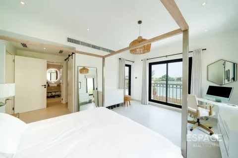 Müüa villa asukohaga The Springs, Dubai, AÜE: 3 magamistoaga, 281 m² Nr 737813 - pilt 11