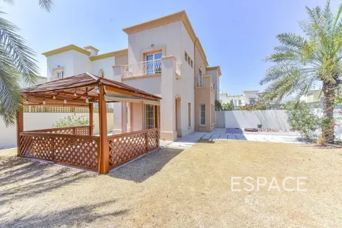 Villa asukohaga The Springs, Dubai, AÜE: 3 magamistoaga, 245 m² Nr 737810
