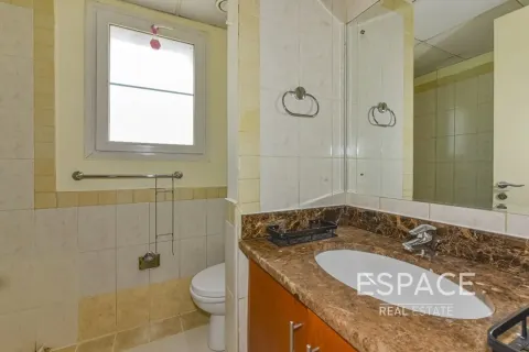 Müüa villa asukohaga The Springs, Dubai, AÜE: 3 magamistoaga, 245 m² Nr 737810 - pilt 10