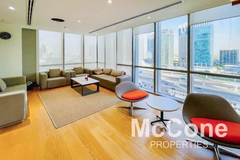 Zyrë në Dubai Marina, Emiratet e Bashkuara Arabe 1055.94 m2. № 587021 - Foto 20