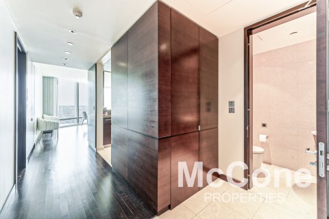 Apartament në Downtown Dubai (Downtown Burj Dubai), Emiratet e Bashkuara Arabe 1 dhomë gjumi, 101.82 m2. № 587039 - Foto 13