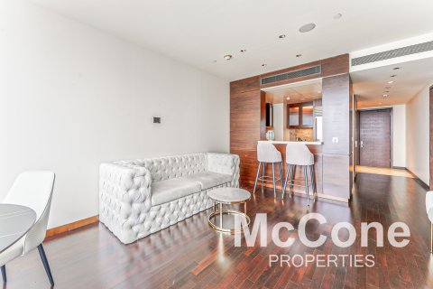 Apartament në Downtown Dubai (Downtown Burj Dubai), Emiratet e Bashkuara Arabe 1 dhomë gjumi, 101.82 m2. № 587039 - Foto 2