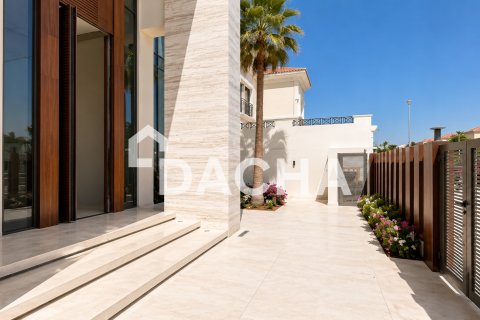 فيلا للبيع في Jumeirah Park، دبي، الإمارات العربية المتحدة 6 غرفة نوم ، 845 متر مربع ، رقم 717678 - صورة 3