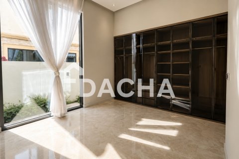 فيلا للبيع في Jumeirah Park، دبي، الإمارات العربية المتحدة 6 غرفة نوم ، 845 متر مربع ، رقم 717678 - صورة 6