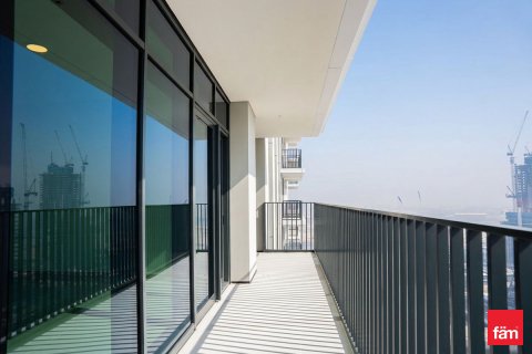 Dubai, UAE의 임대용 아파트 침실 3개, 154.5제곱미터 번호 717612 - 사진 2