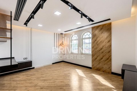 Üürile anda villa asukohaga Jumeirah Park, Dubai, AÜE: 4 magamistoaga, 739.97 m² Nr 746160 - pilt 12