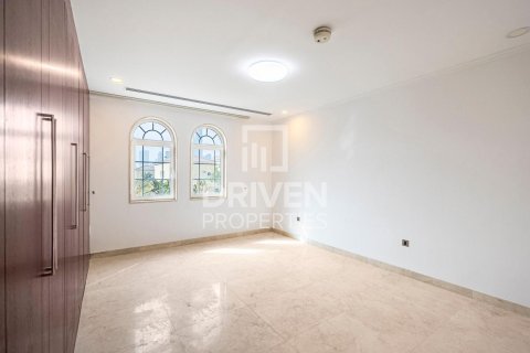 Üürile anda villa asukohaga Jumeirah Park, Dubai, AÜE: 4 magamistoaga, 739.97 m² Nr 746160 - pilt 10