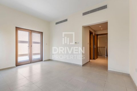 Villa para arrendamento em Al Furjan, Dubai, EAU 3 quartos, 223.99 m2 № 746161 - foto 9