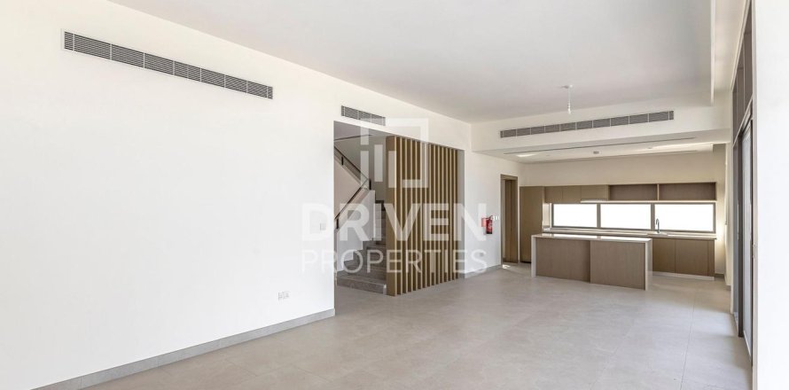 Таунхаус Al Furjan, Дубай, БАӘ-да 4 жатын бөлмелер, 480.03 м² № 746159