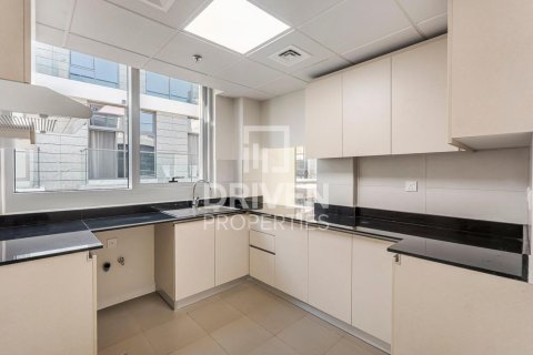 Apartamento para arrendamento em Meydan, Dubai, EAU 2 quartos, 121.33 m2 № 746163 - foto 9