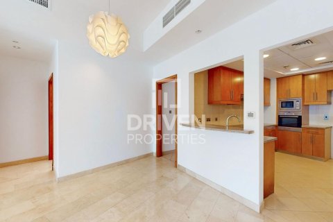 דירה להשכרה ב Dubai Marina, Dubai, איחוד האמירויות 3 חדרי שינה, 164.72 מ"ר, מספר 746165 - תמונה 1