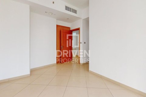 דירה להשכרה ב Dubai Marina, Dubai, איחוד האמירויות 3 חדרי שינה, 164.72 מ"ר, מספר 746165 - תמונה 16