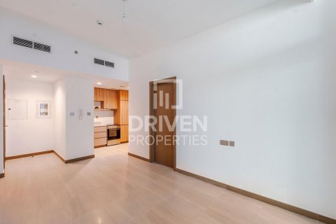 Business Bay, Dubai, UAE의 임대용 아파트 침실 1개, 59제곱미터 번호 603276 - 사진 1