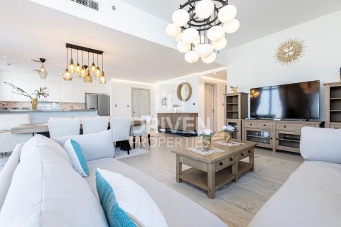 Apartment in Dubai Creek Harbour (The Lagoons), UAE 3 bedrooms, 171 sq.m. № 603315 - photo 2