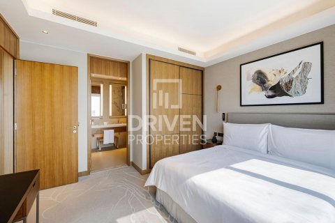 Apartament në Downtown Dubai (Downtown Burj Dubai), Emiratet e Bashkuara Arabe 2 dhoma gjumi, 98 m2. № 603304 - Foto 3