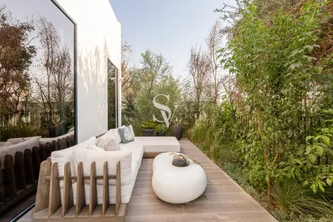 Lägenhet till försäljning i Dubai, UAE 3 sovrum, 274 kvm Nr. 660169 - fotografi 29